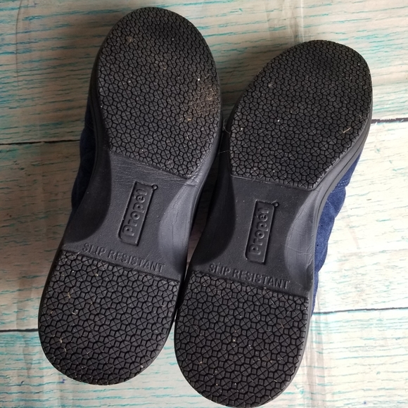 Propet washable suede walking shoes size 5.5 - Picture 6 of 6